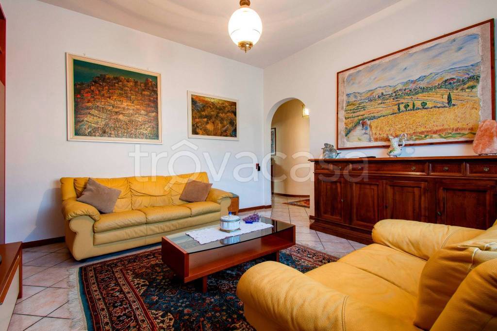 appartamento in vendita a Montemurlo in zona Bagnolo