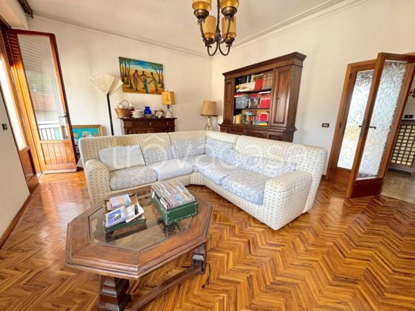 appartamento in vendita a Montemurlo in zona Bagnolo