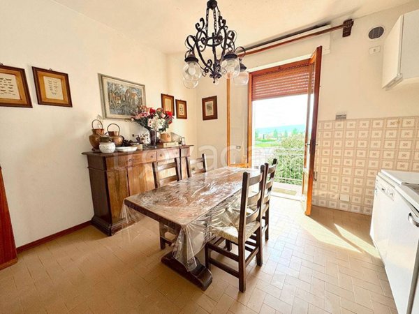 appartamento in vendita a Montemurlo in zona Bagnolo