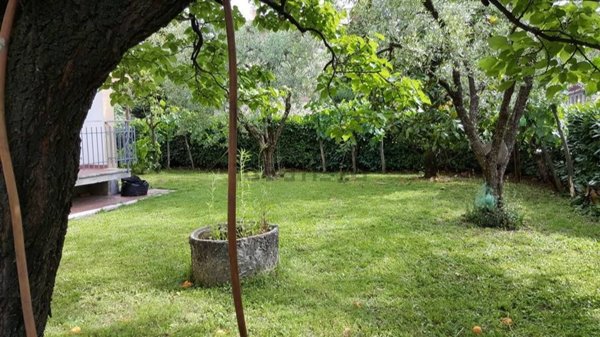 casa indipendente in vendita a Montemurlo in zona Bagnolo