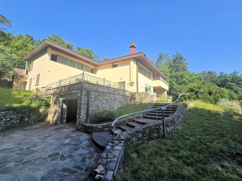 casa indipendente in vendita a Montemurlo in zona Bagnolo