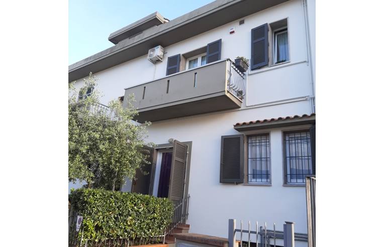 casa indipendente in vendita a Montemurlo in zona Bagnolo