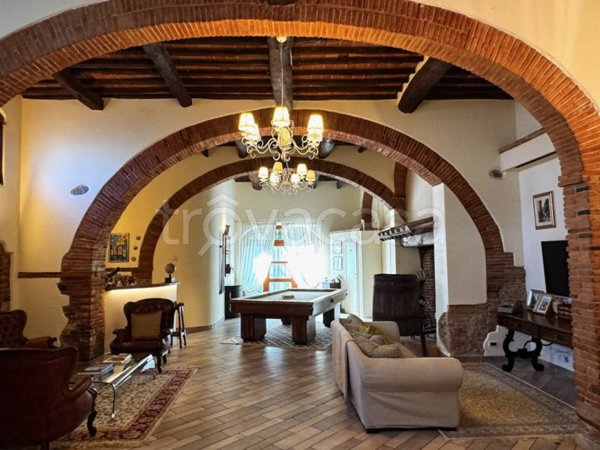 casa indipendente in vendita a Montemurlo