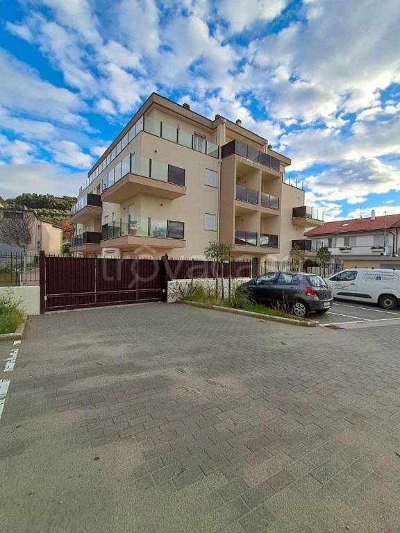 appartamento in vendita a Montemurlo