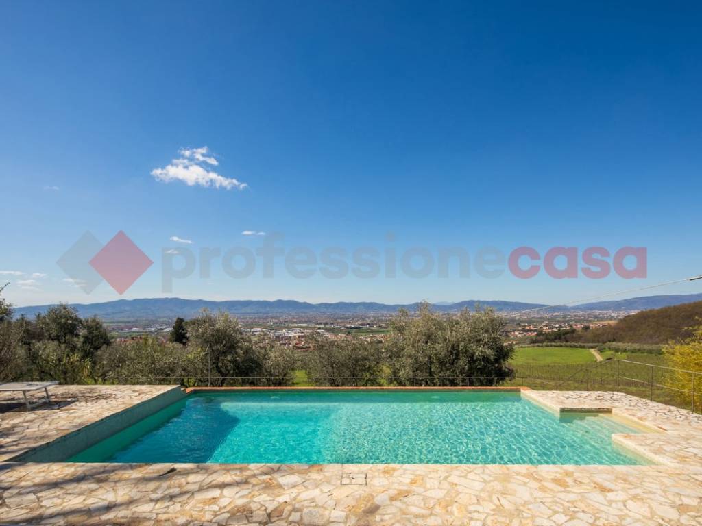 casa indipendente in vendita a Montemurlo