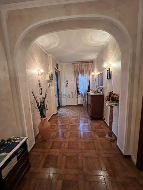 casa indipendente in vendita a Montemurlo