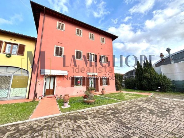 appartamento in vendita a Montemurlo in zona Ponte Bocci