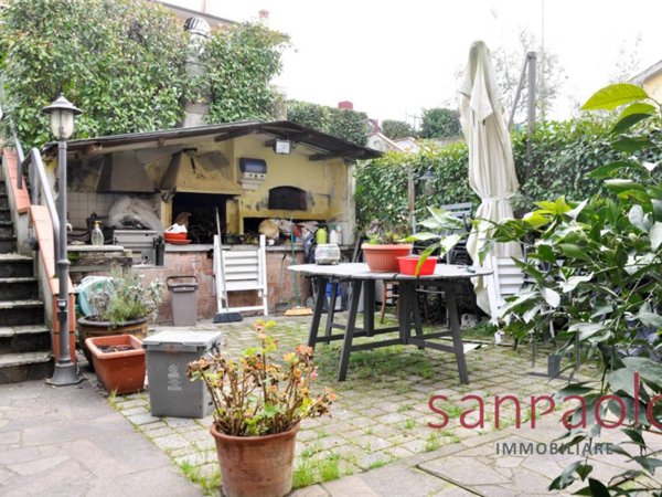 casa indipendente in vendita a Montemurlo in zona Fornacelle