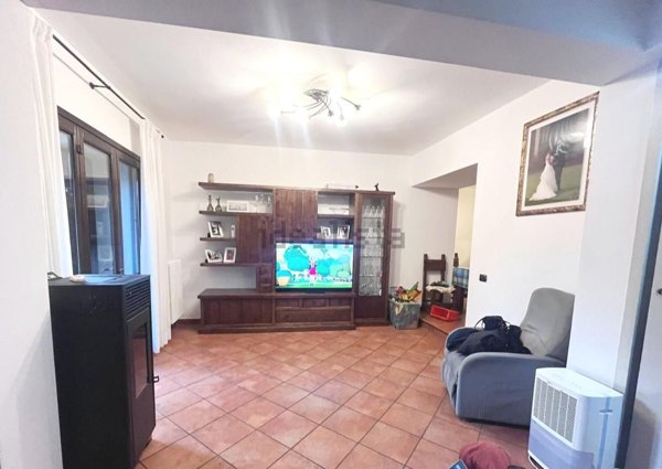 casa indipendente in vendita a Montemurlo