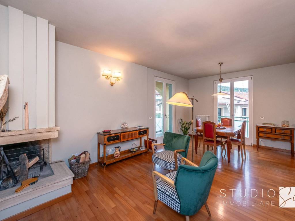 appartamento in vendita a Montemurlo in zona Fornacelle