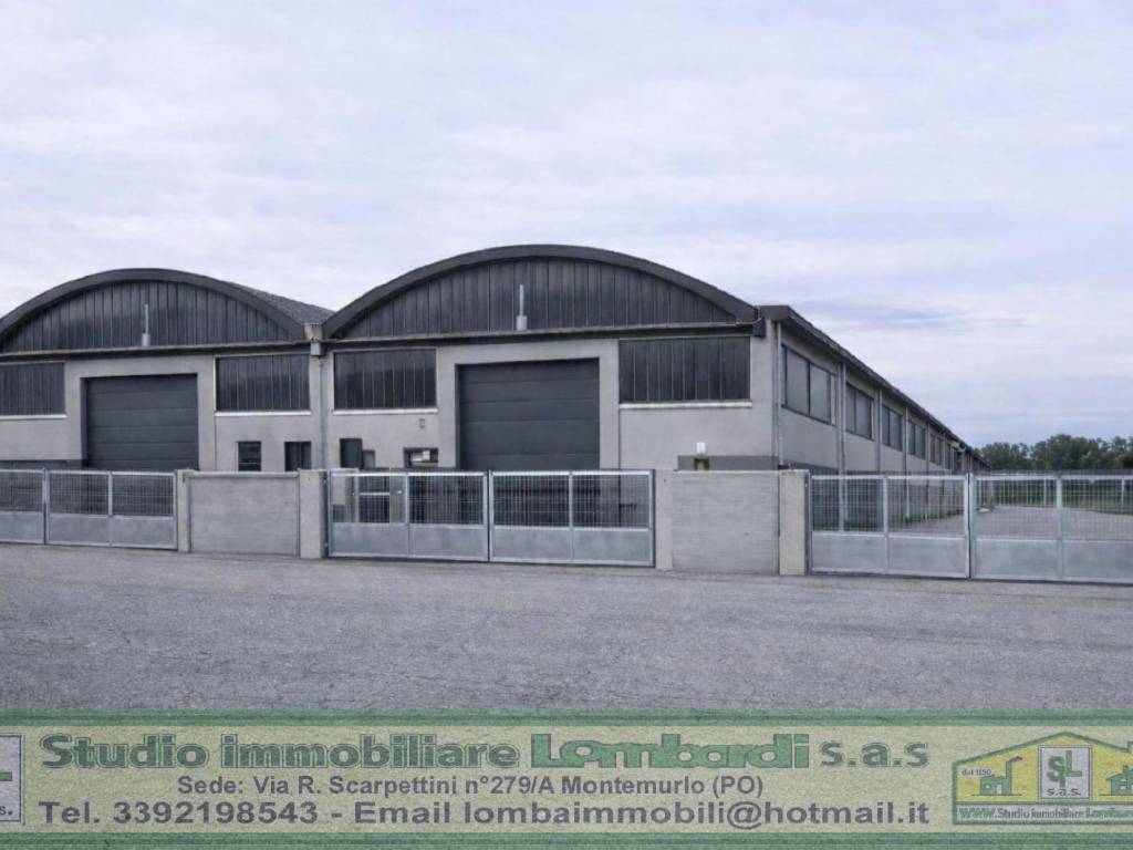 locale commerciale in vendita a Montemurlo in zona Fornacelle