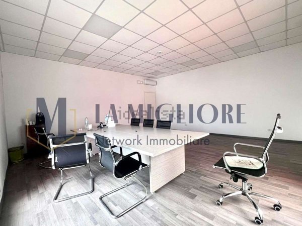 capannone in vendita a Montemurlo