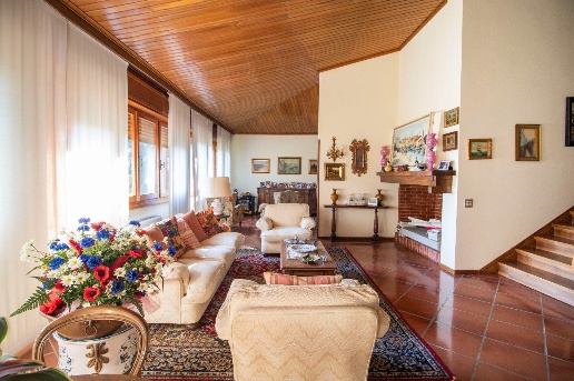 casa indipendente in vendita a Montemurlo in zona Bagnolo