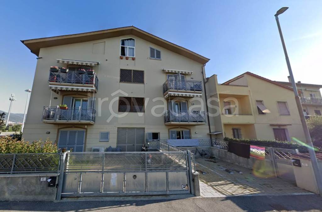 appartamento in vendita a Montemurlo