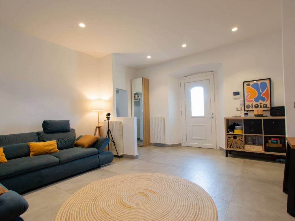 appartamento in vendita a Montemurlo in zona Bagnolo