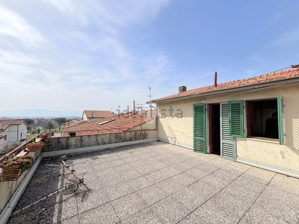 casa indipendente in vendita a Montemurlo