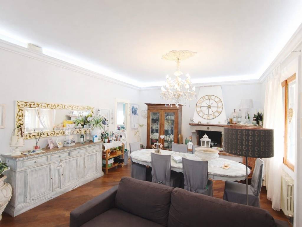 appartamento in vendita a Montemurlo in zona Fornacelle