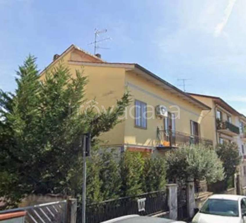 casa indipendente in vendita a Montemurlo