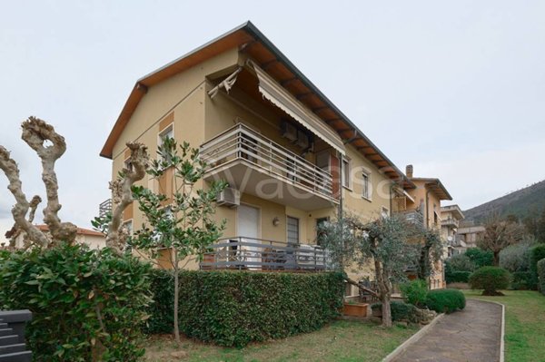 appartamento in vendita a Montemurlo in zona Bagnolo