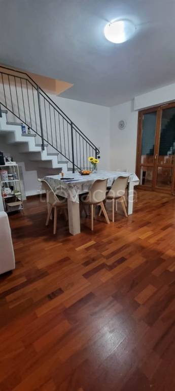 appartamento in vendita a Montemurlo in zona Fornacelle