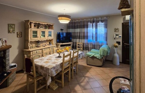 casa indipendente in vendita a Montemurlo