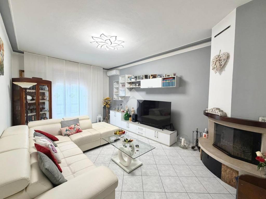 appartamento in vendita a Montemurlo