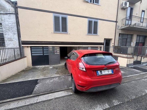 locale di sgombero in vendita a Montemurlo