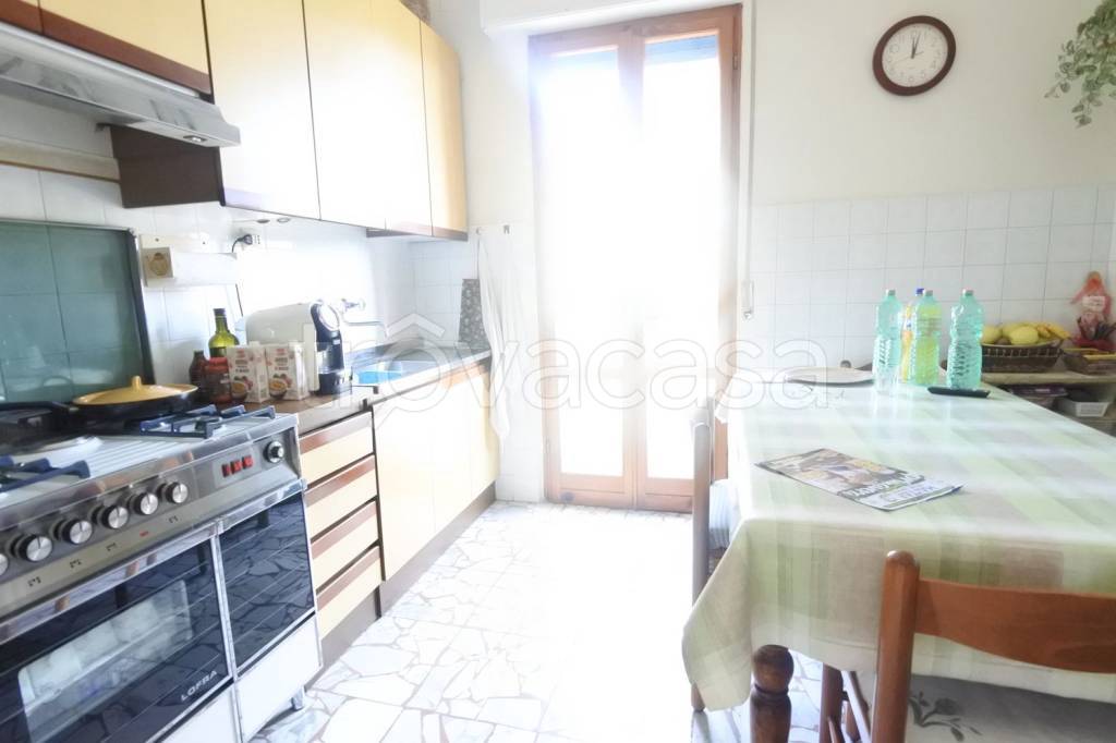 appartamento in vendita a Montemurlo in zona Bagnolo