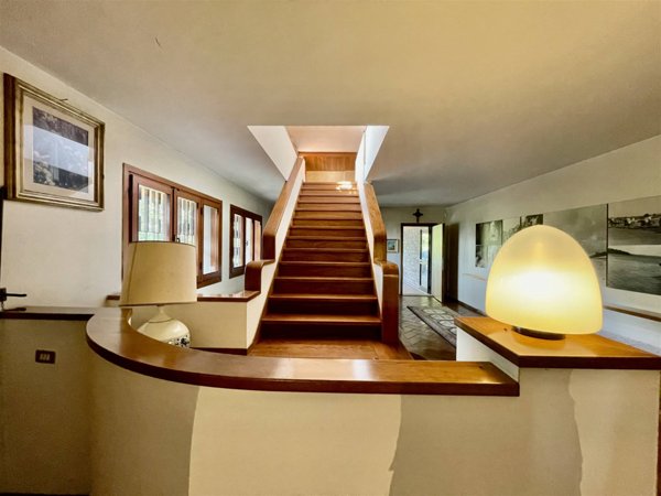 casa indipendente in vendita a Montemurlo in zona Bagnolo
