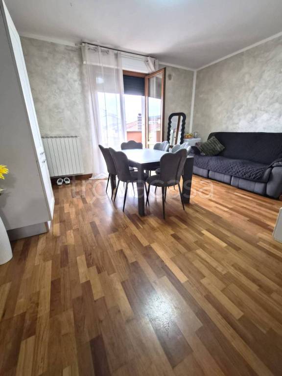 appartamento in vendita a Montemurlo