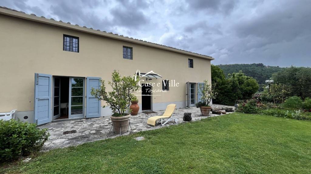 casa indipendente in vendita a Montemurlo