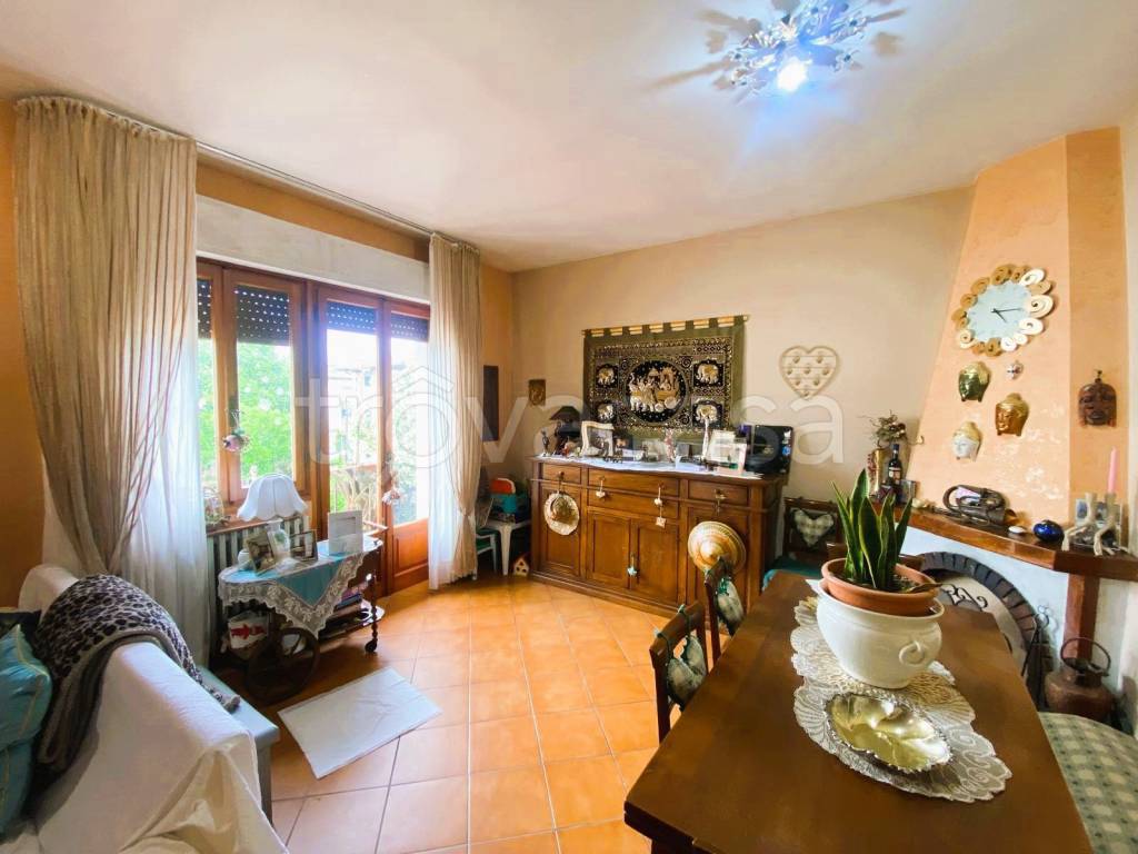 casa indipendente in vendita a Montemurlo