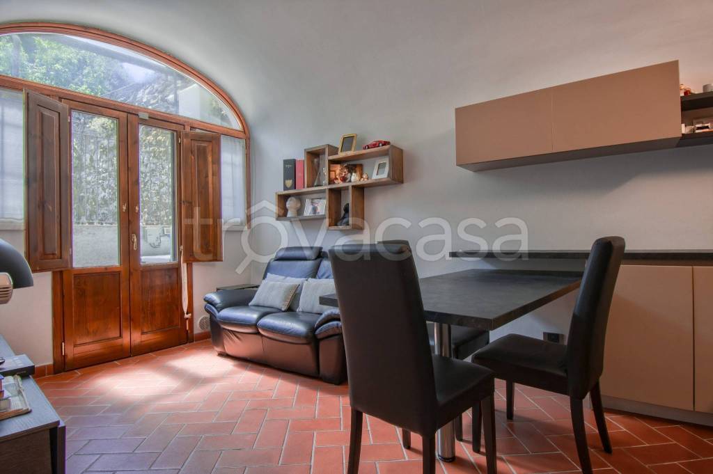 appartamento in vendita a Montemurlo in zona Bagnolo