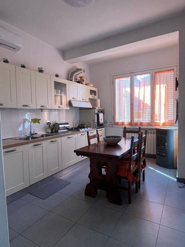 casa indipendente in vendita a Montemurlo in zona Fornacelle