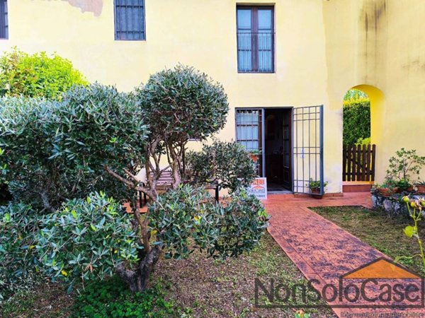 casa indipendente in vendita a Montemurlo in zona Bagnolo