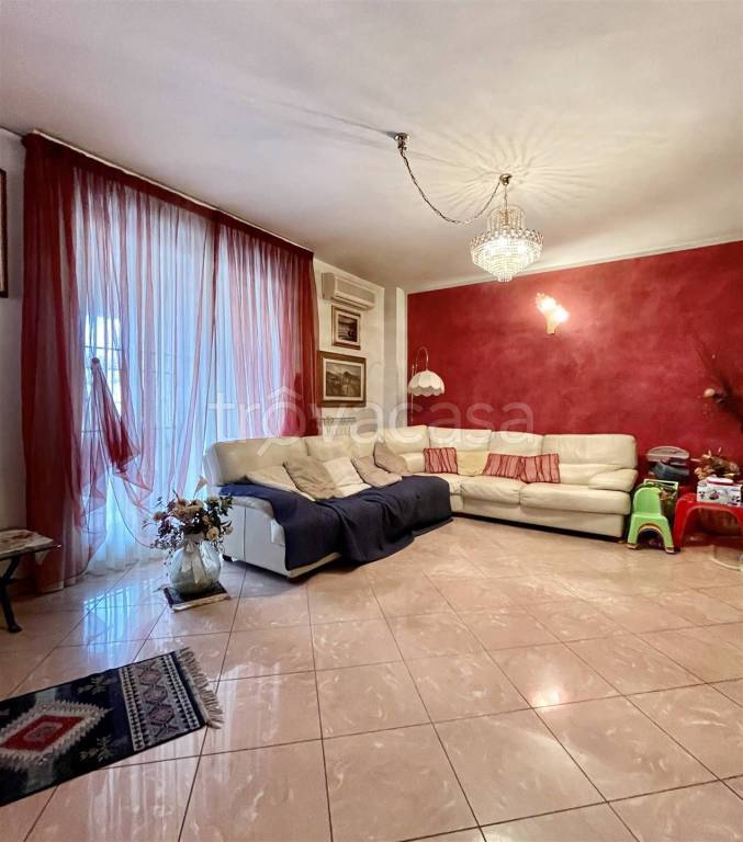 casa indipendente in vendita a Poggio a Caiano