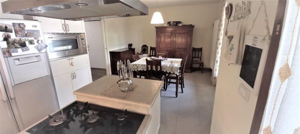 casa indipendente in vendita a Poggio a Caiano