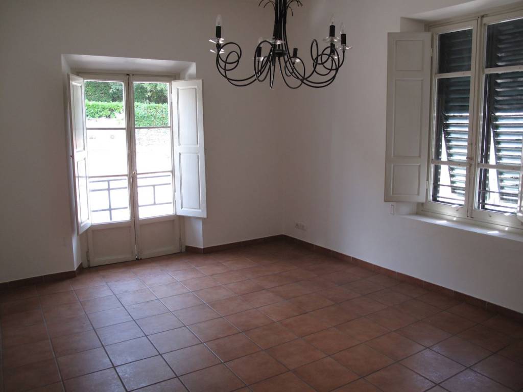 casa indipendente in vendita a Poggio a Caiano