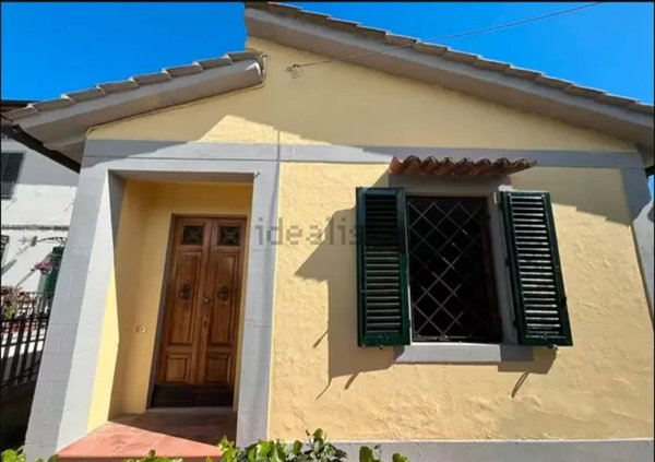casa indipendente in vendita a Poggio a Caiano