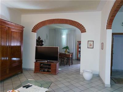 casa indipendente in vendita a Poggio a Caiano