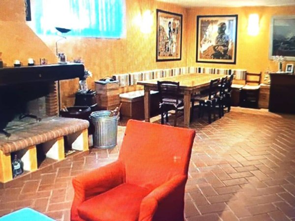 casa indipendente in vendita a Poggio a Caiano
