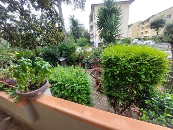 casa indipendente in vendita a Poggio a Caiano