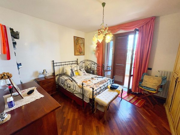 casa indipendente in vendita a Poggio a Caiano