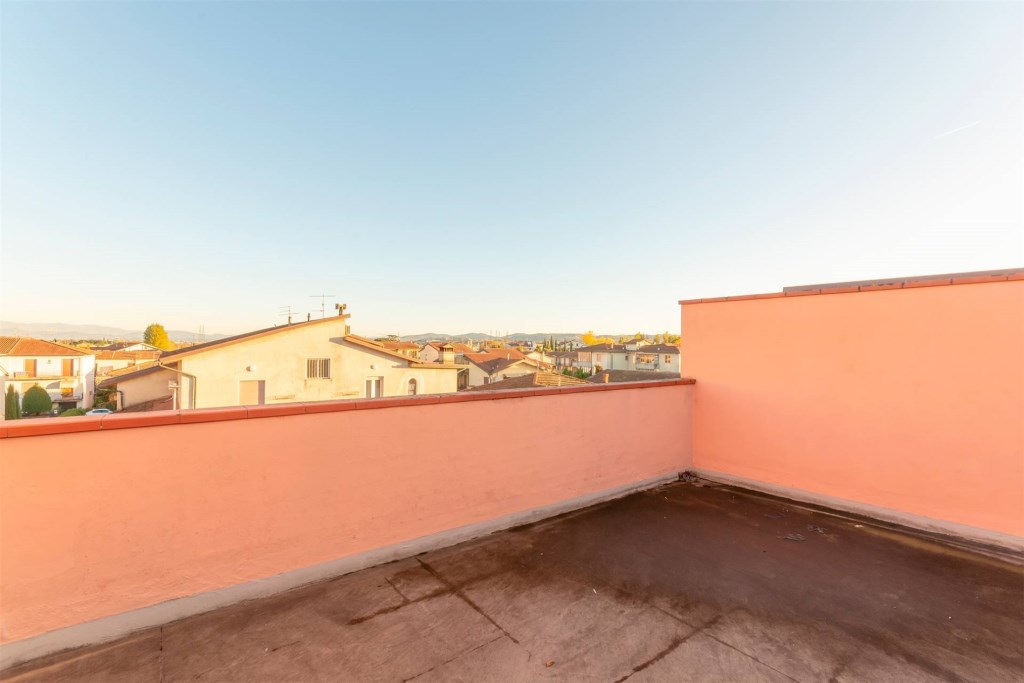 appartamento in vendita a Poggio a Caiano