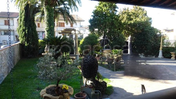 casa indipendente in vendita a Poggio a Caiano in zona Poggetto