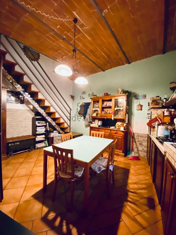 casa indipendente in vendita a Poggio a Caiano