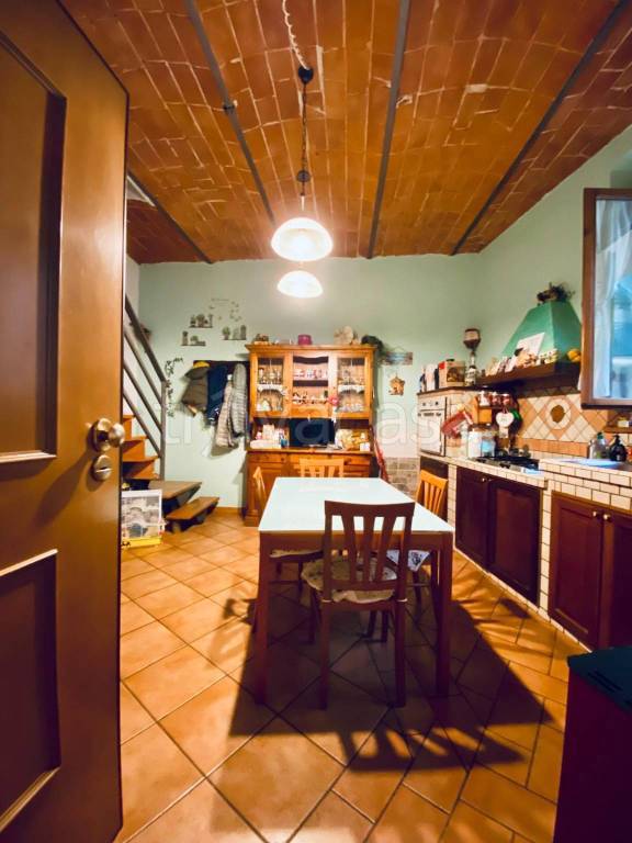 casa indipendente in vendita a Poggio a Caiano