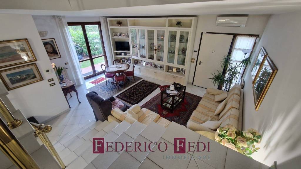 casa indipendente in vendita a Poggio a Caiano in zona Poggetto