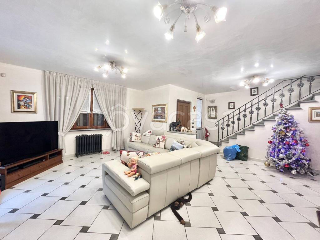casa indipendente in vendita a Poggio a Caiano