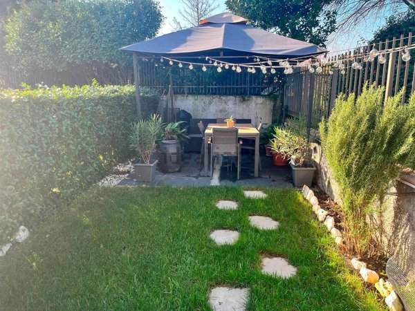 casa indipendente in vendita a Poggio a Caiano